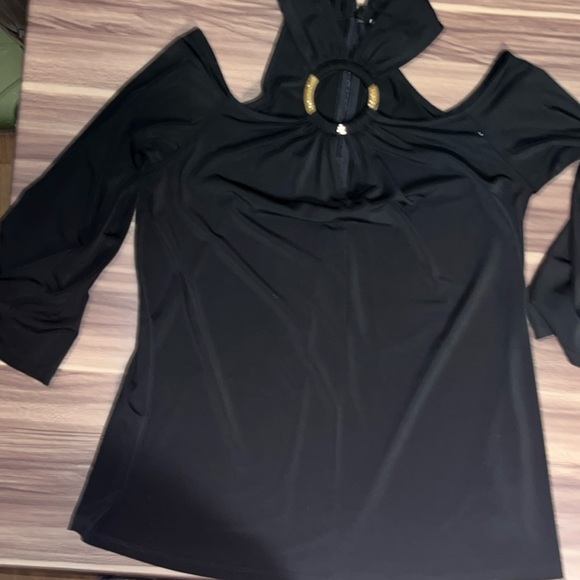 Michael Kors, black cold shoulder flared sleeve shirt - Picture 6 of 11